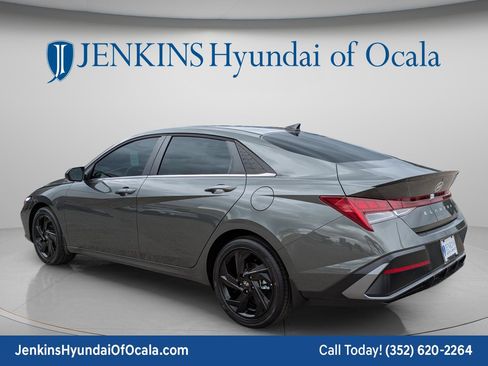 New 2026 Hyundai Elantra SEL Sport Premium FWD image 6