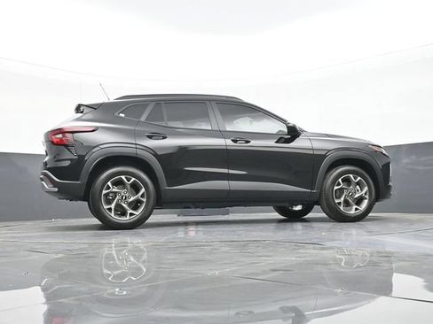 New 2026 Chevrolet Trax LT w/ Driver Confidence Package FWD image 43