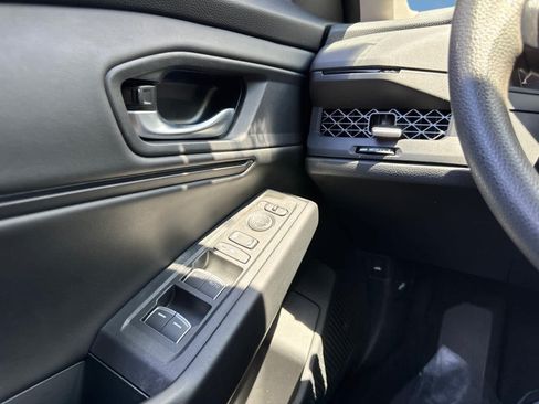Used 2024 Honda Accord EX image 22