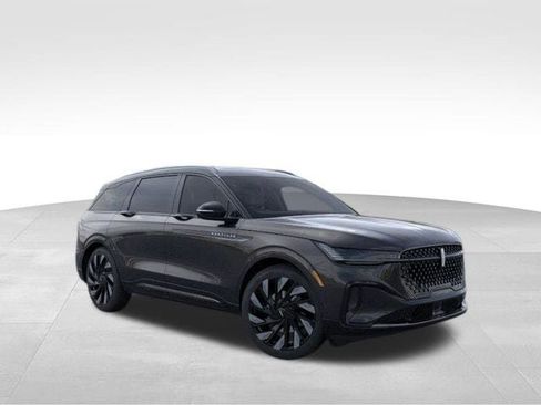 New 2026 Lincoln Nautilus Reserve image 29