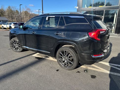 Used 2023 GMC Terrain Denali w/ Black Diamond Edition image 3