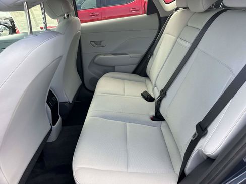Used 2024 Hyundai Kona SEL FWD image 9