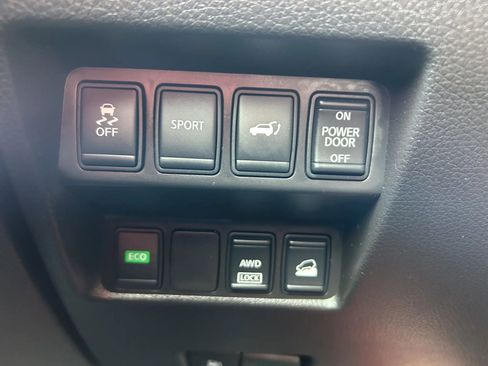 Used 2015 Nissan Rogue SL image 21