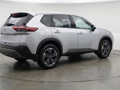 Used 2025 Nissan Rogue SV image 9