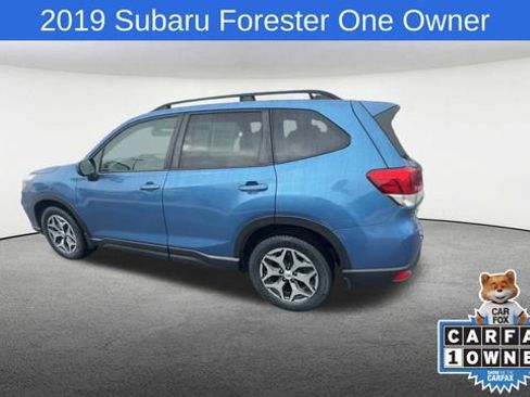 Used 2019 Subaru Forester Premium image 7