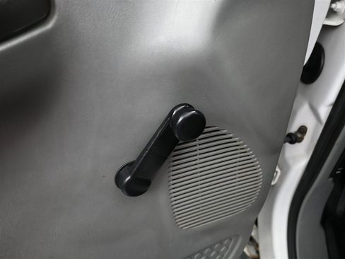 Used 2002 Ford F250 XLT image 13