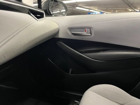 Used 2019 Toyota Corolla SE FWD image 24
