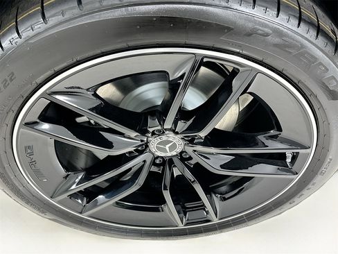 New 2026 Mercedes-Benz GLE 580 4MATIC image 34