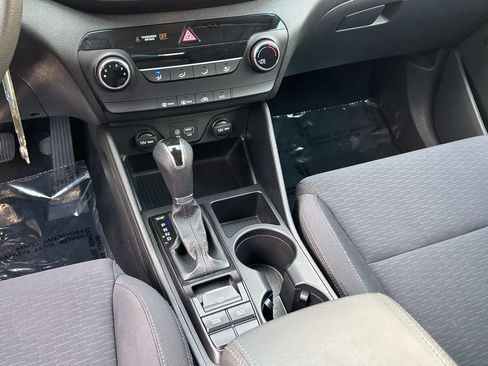 Used 2021 Hyundai Tucson SE FWD image 20