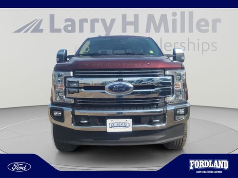 Used 2017 Ford F350 Lariat w/ Chrome Package AWD/4WD image 8