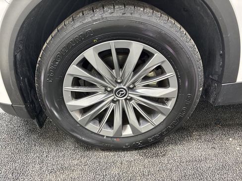 Used 2024 MAZDA CX-90 3.3 Turbo w/ Preferred Plus image 9