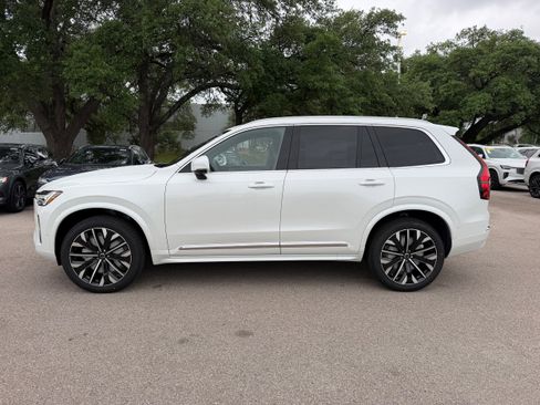 New 2026 Volvo XC90 B5 Plus w/ Protection Package Premier AWD/4WD image 3