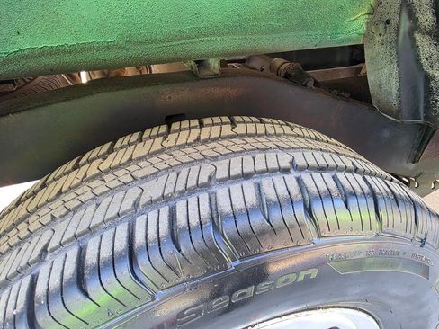 Used 2001 Toyota Tacoma 2WD Regular Cab image 42