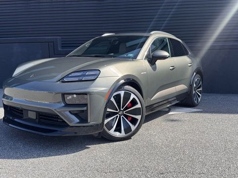 Used 2024 Porsche Macan Turbo Electric image 1