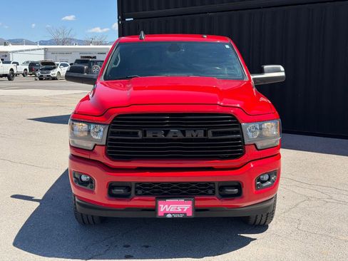 Used 2020 RAM 2500 Big Horn w/ Level 2 Equipment Group AWD/4WD image 3
