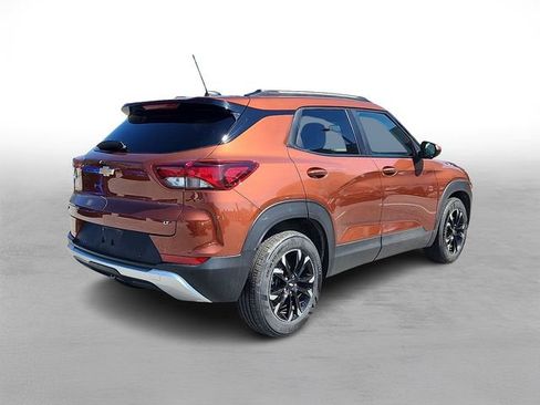 Certified 2021 Chevrolet TrailBlazer LT w/ Convenience Package image 6