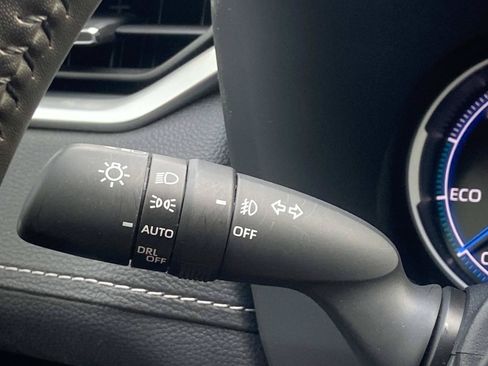 Used 2023 Toyota RAV4 XLE Premium AWD/4WD image 29