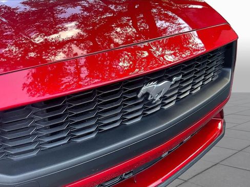 Used 2024 Ford Mustang Coupe RWD image 31