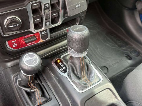 Used 2023 Jeep Gladiator Mojave w/ LED Lighting Group image 29