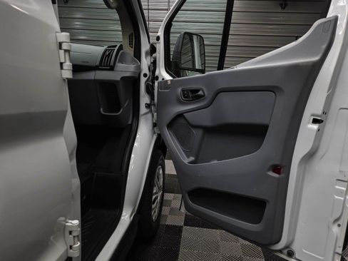 Used 2019 Ford Transit 350 XLT RWD image 30
