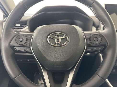 Certified 2025 Toyota RAV4 XLE Premium image 17