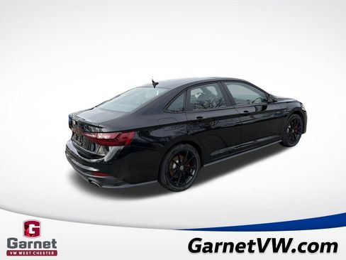 Used 2025 Volkswagen Jetta GLI Autobahn image 5