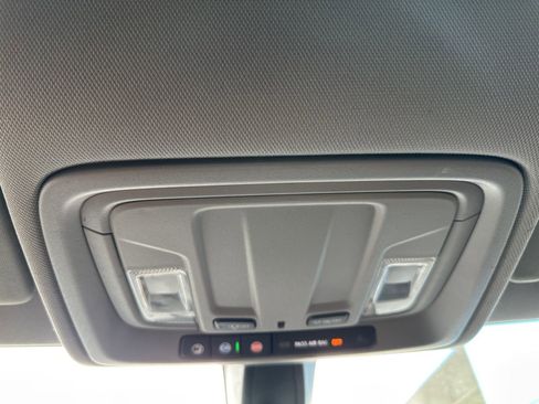 Used 2019 Chevrolet Silverado 1500 Custom Trail Boss w/ Custom Convenience Package image 27