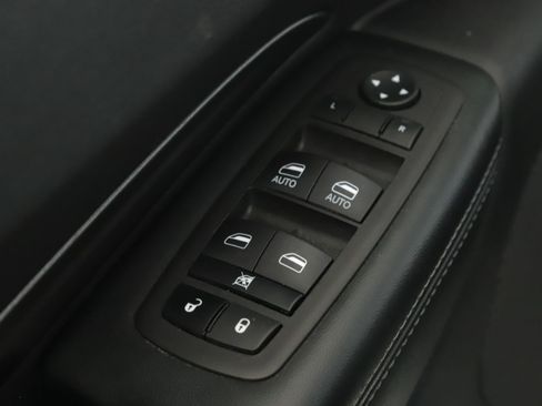 Used 2023 Dodge Durango SXT Launch Edition AWD/4WD image 6