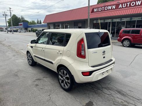 Used 2013 Kia Soul ! FWD image 6