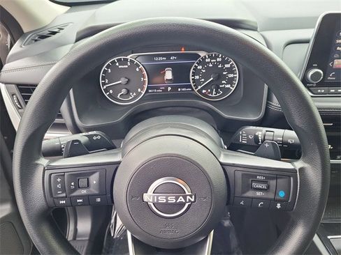 Certified 2024 Nissan Rogue SV image 9