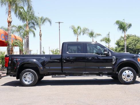 Used 2019 Ford F450 Lariat image 5