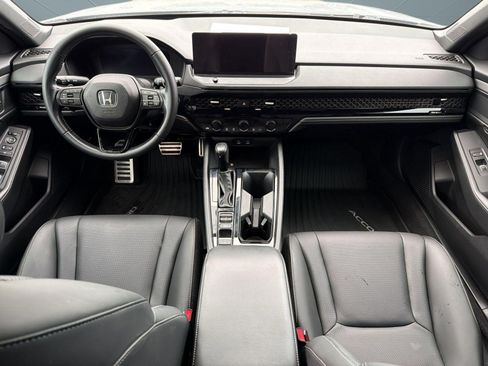 Used 2023 Honda Accord Sport image 15