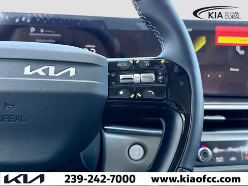 New 2026 Kia Sorento S image 36