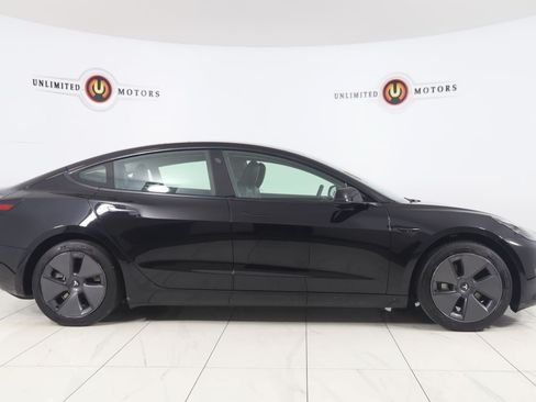 Used 2023 Tesla Model 3 Standard Range RWD image 2