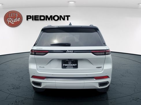 Used 2025 Jeep Grand Cherokee Summit AWD/4WD image 6