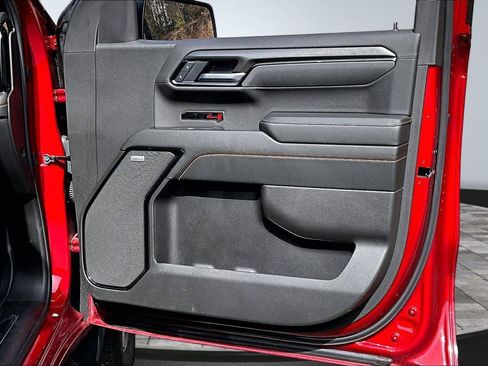 Used 2025 GMC Sierra 1500 AT4 w/ AT4 Premium Package AWD/4WD image 25