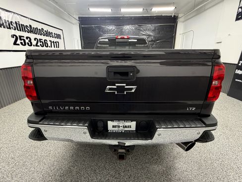Used 2015 Chevrolet Silverado 2500 LTZ w/ Duramax Plus Package image 4