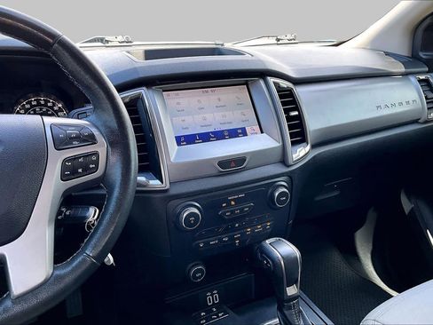 Used 2019 Ford Ranger XLT w/ Black Appearance Package RWD image 9