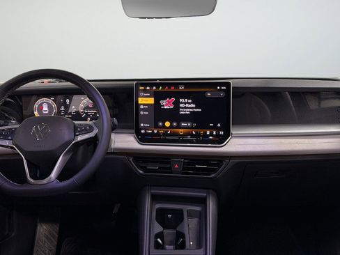 New 2026 Volkswagen Tiguan SE AWD/4WD image 30