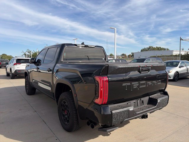 Used 2025 Toyota Tundra TRD Pro AWD/4WD image 5