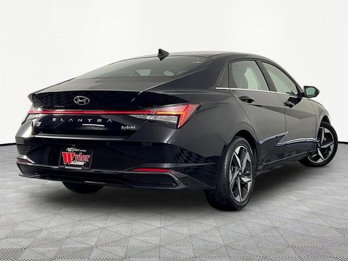 Used 2022 Hyundai Elantra Limited FWD image 6