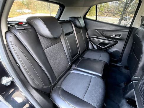 Used 2016 Buick Encore AWD image 19