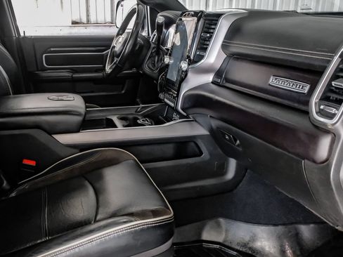 Used 2022 RAM 3500 Laramie w/ Night Edition AWD/4WD image 12
