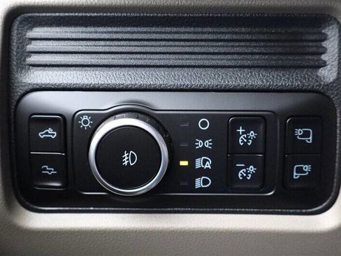 Used 2025 Ford F450 Platinum w/ Platinum Plus Package image 20