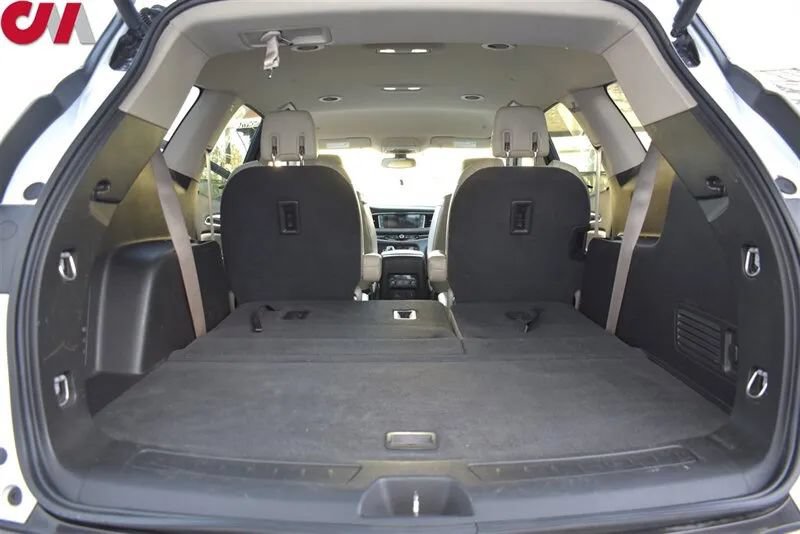 Used 2018 Buick Enclave Essence AWD/4WD image 25