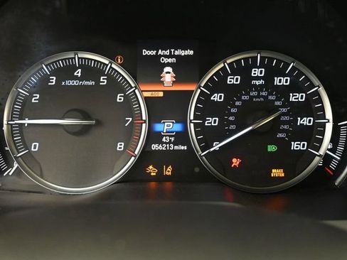 Used 2019 Acura MDX FWD w/ Advance Package image 11