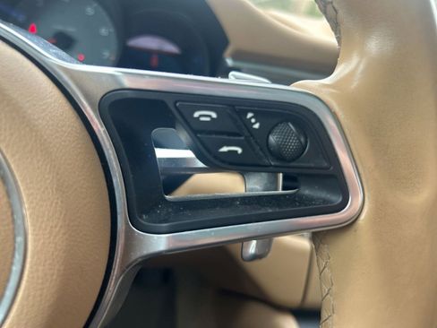 Used 2017 Porsche Macan S image 18