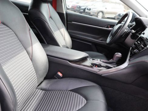 Used 2022 Toyota Camry TRD w/ TRD Package w/JBL Audio image 15