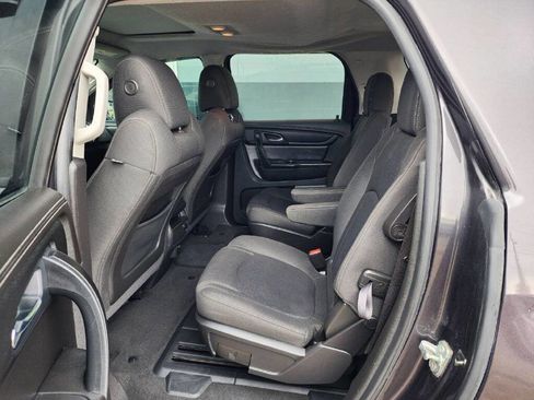 Used 2016 GMC Acadia SLE image 11