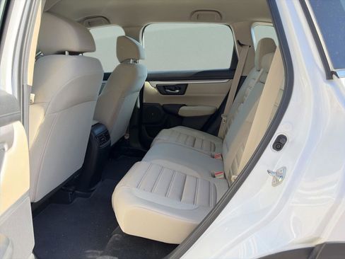 Certified 2019 Honda CR-V LX image 14